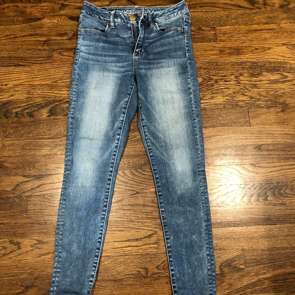 American Eagle skinny jeans